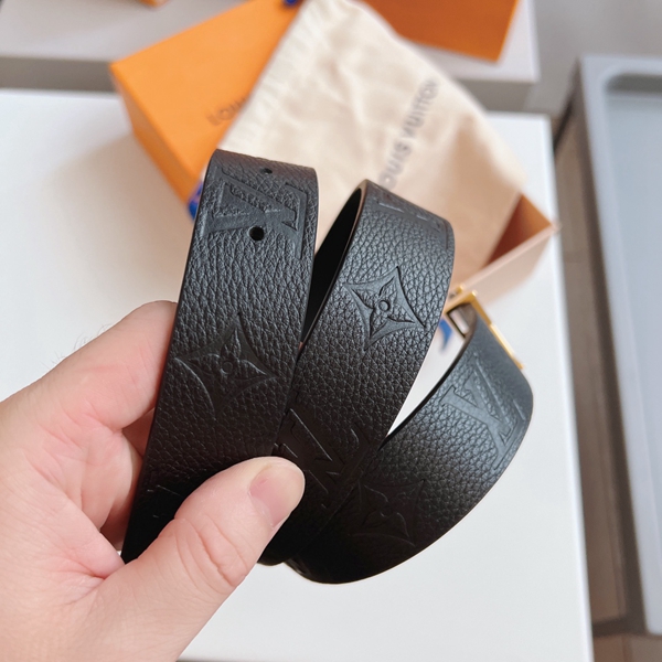 ルイヴィトンベルト細部ディテール